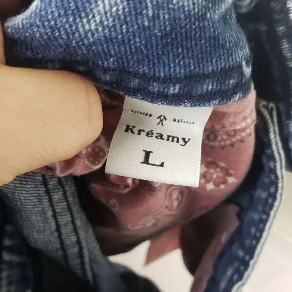 Women's Kreamy Denim Red Kerchief Bandana Pockets Distressed Cuff Off Shorts LRG - Picture 3 of 10